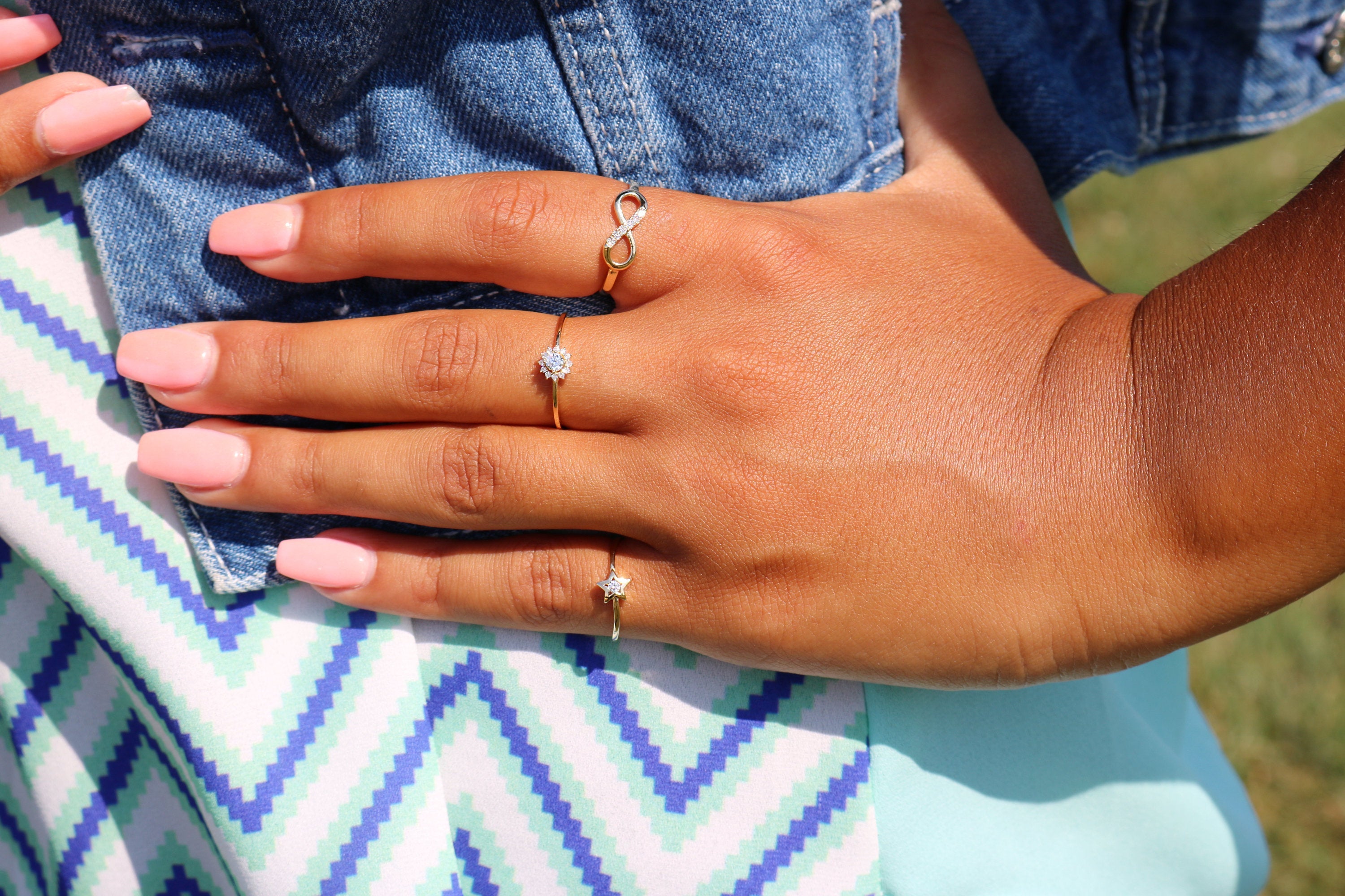 Dainty flower ring sale