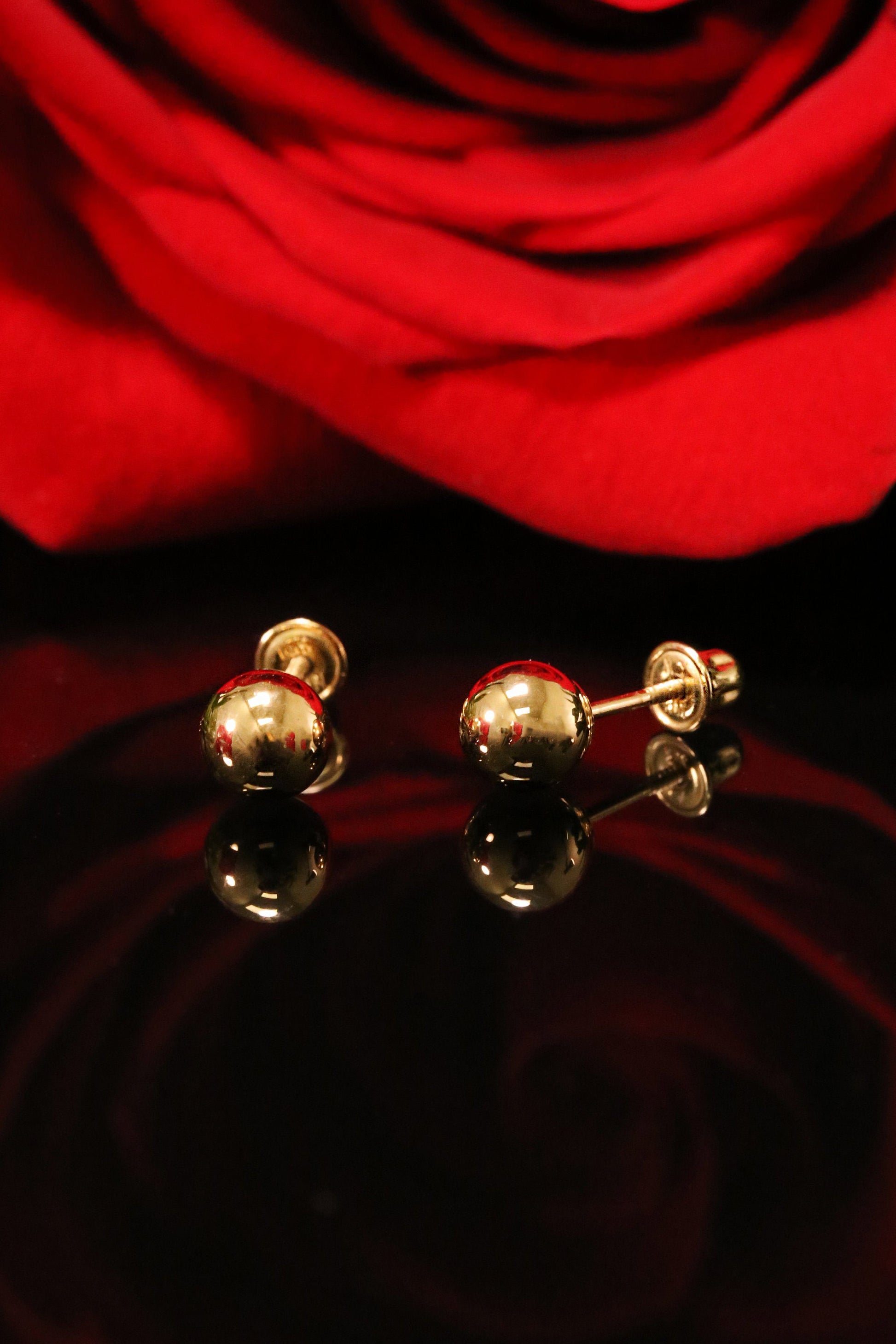 14k Gold Round Plain Bead Ball Stud Screw Back Earrings – Ioka Jewelry